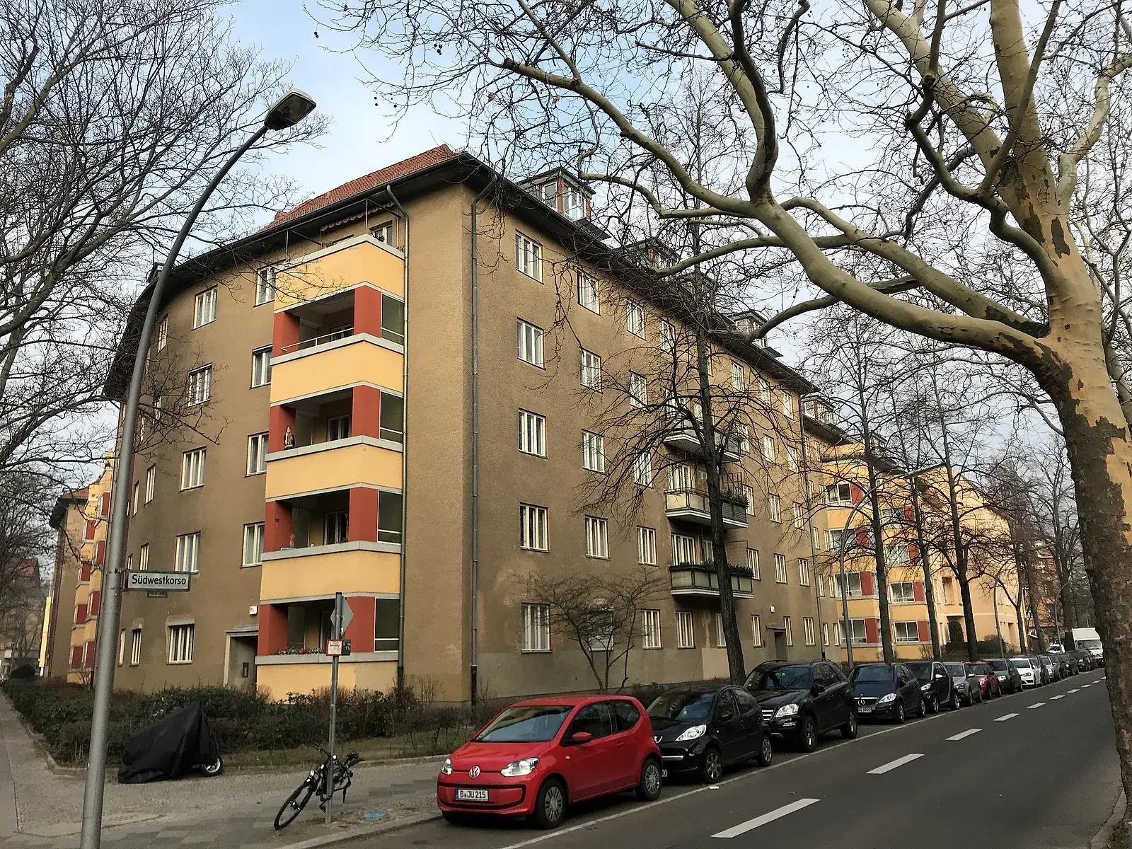 Projektfoto Ahrweiler Straße, Sanierung im Denkmal