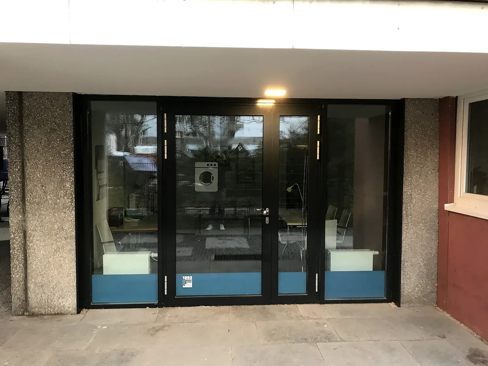 Nettelbeckplatz, Umbau der Erdgeschosszone, Berlin-Wedding – Ansicht 2