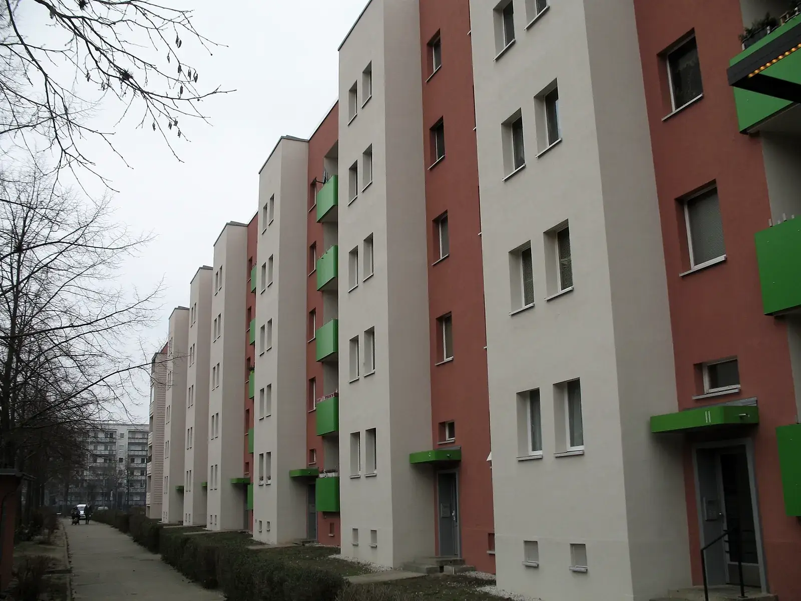 Hellersdorfer Promenade, 1. Bauabschnitt, Berlin-Hellersdorf – Ansicht 3